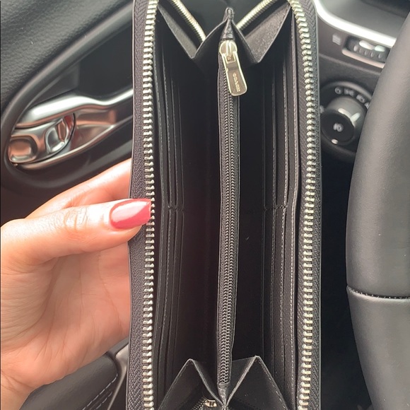 Coach Wallet - Picture 3 of 3